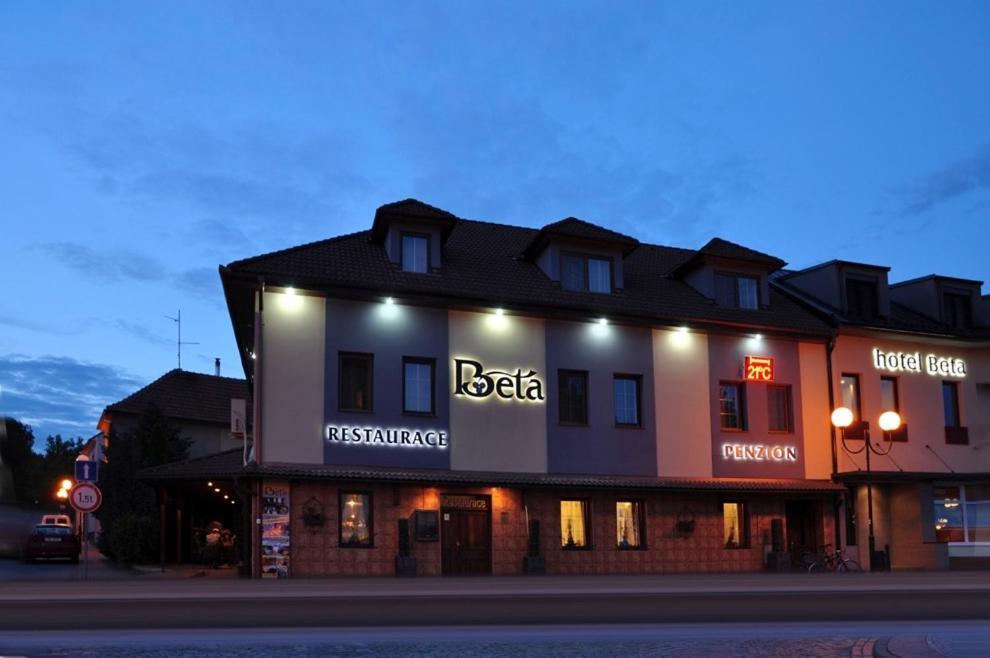 Hotel Beta Bzenec Ngoại thất bức ảnh