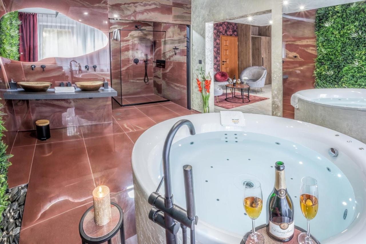 Hotel Beta Bzenec Ngoại thất bức ảnh