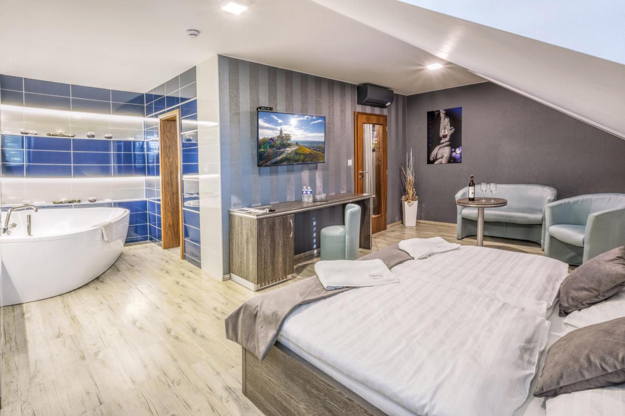 Hotel Beta Bzenec Ngoại thất bức ảnh
