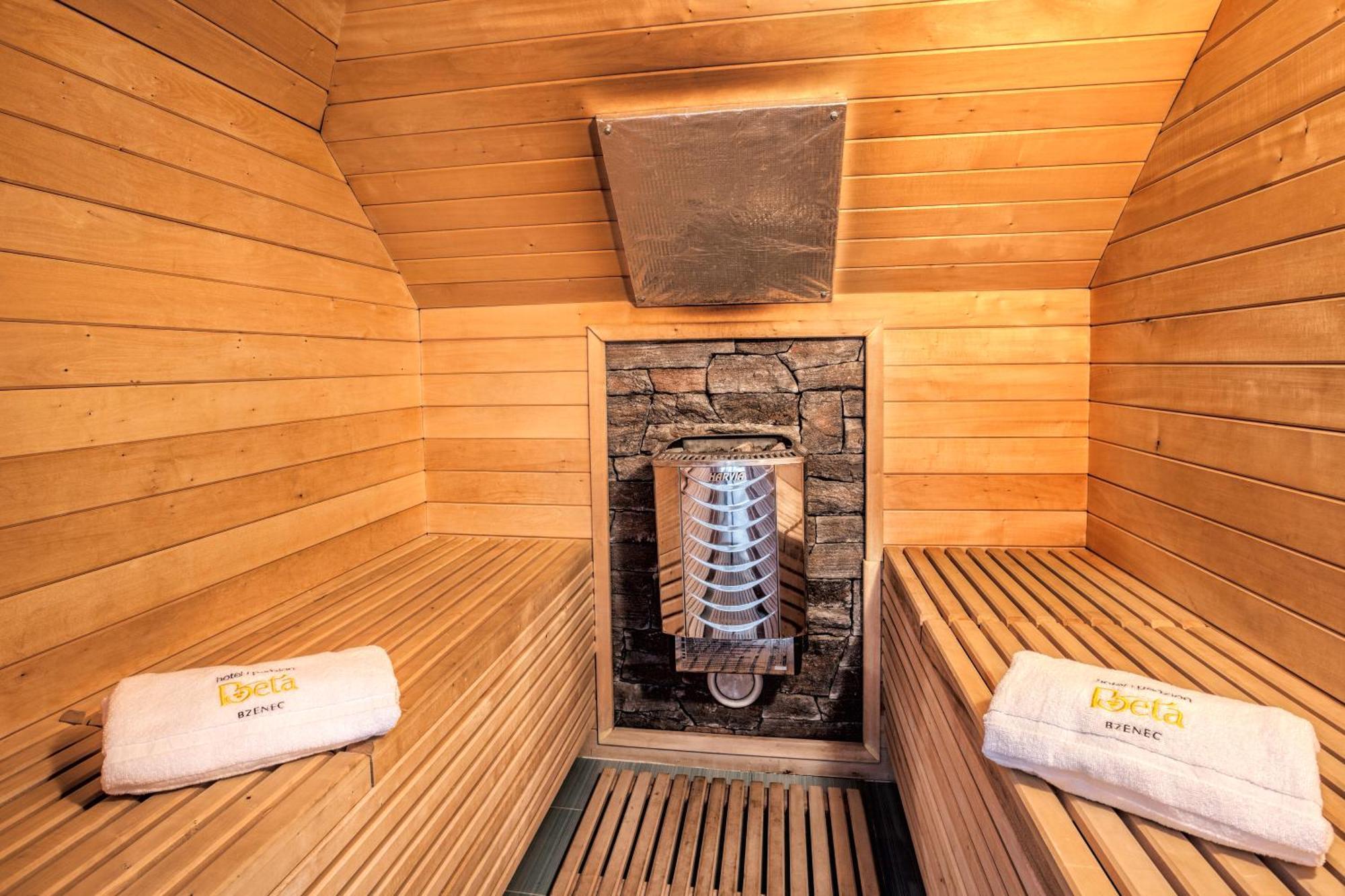 Hotel Beta Bzenec Ngoại thất bức ảnh