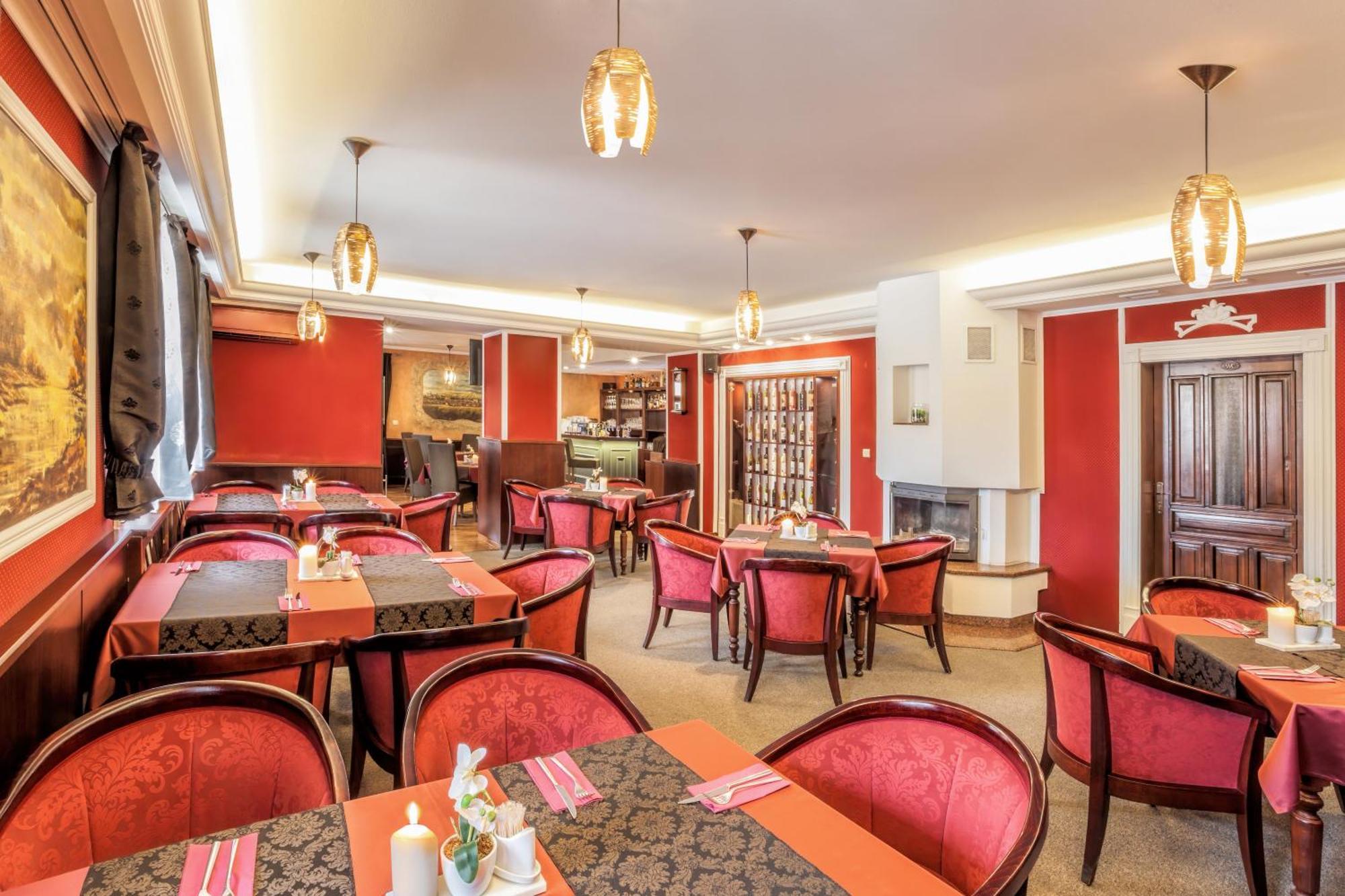 Hotel Beta Bzenec Ngoại thất bức ảnh