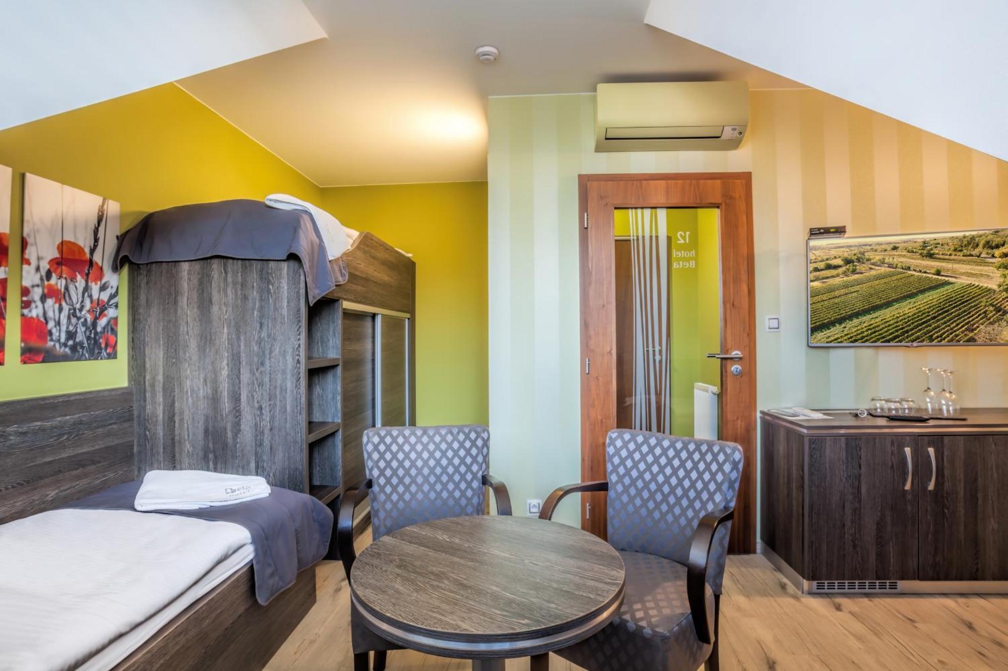 Hotel Beta Bzenec Ngoại thất bức ảnh